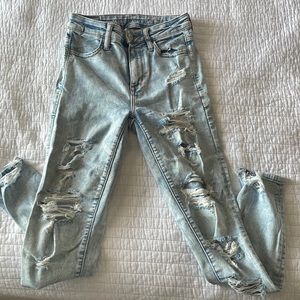 AE super distressed skinny jean
